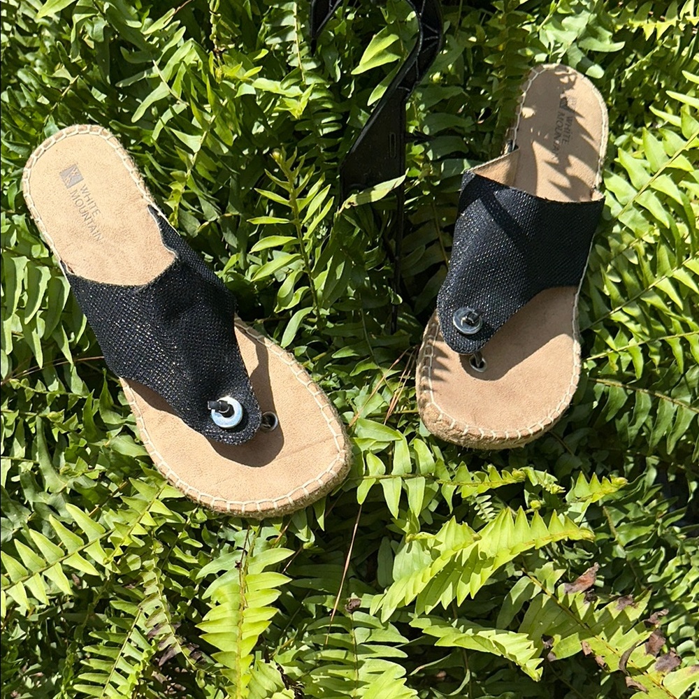 🆕 White Mountain Black and Tan Espadrille Slide Thong Sandals•Size 8 - Picture 11 of 16